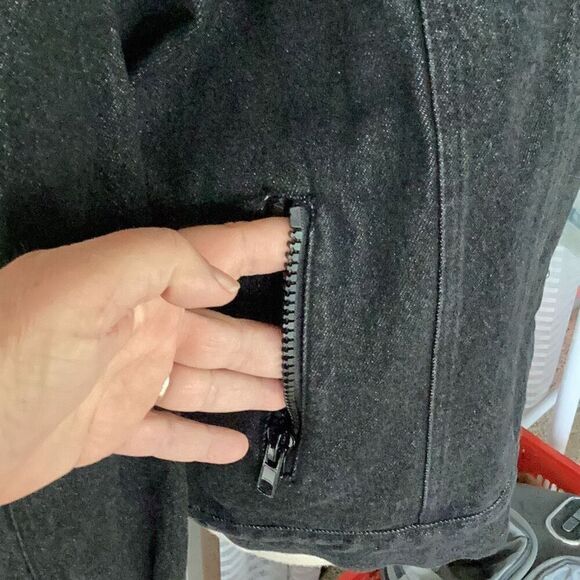 True IMG Two Tone Denim Truck Jacket Women’s Small Jean & Black - Picture 7 of 12